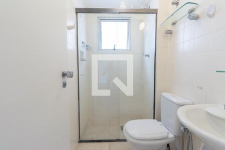 Banheiro de apartamento para alugar com 1 quarto, 45m² em Pinheiros, São Paulo