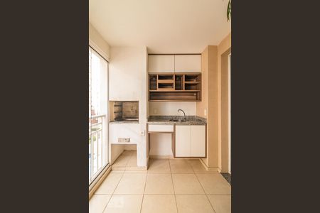 Varanda da Sala de apartamento à venda com 3 quartos, 85m² em Jardim Tupanci, Barueri