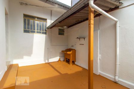 Casa para alugar com 26m², 1 quarto e sem vaga Casa para alugar com 26m², 1 quarto e sem vagaÁrea Externa