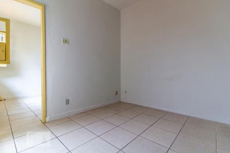 Sala de casa para alugar com 1 quarto, 26m² em Floresta, Belo Horizonte