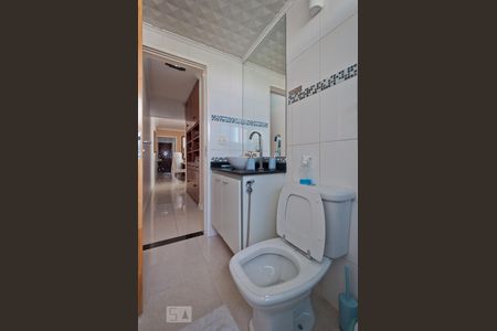 Apartamento à venda com 76m², 2 quartos e 1 vagaBanheiro