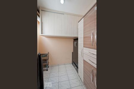 Apartamento à venda com 76m², 2 quartos e 1 vagaQuarto de Serviço