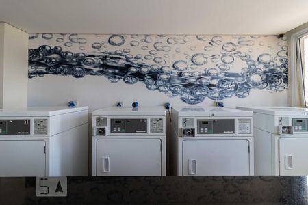 Studio para alugar com 32m², 1 quarto e sem vaga Studio para alugar com 32m², 1 quarto e sem vagaÁrea Comum - Lavanderia