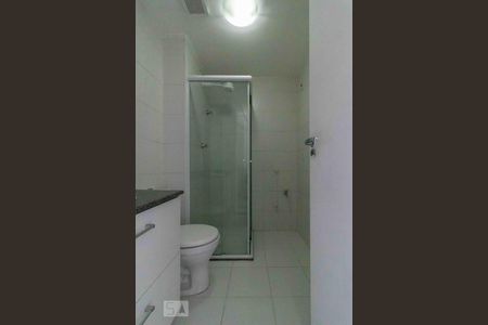 Studio para alugar com 32m², 1 quarto e sem vaga Studio para alugar com 32m², 1 quarto e sem vagaBanheiro