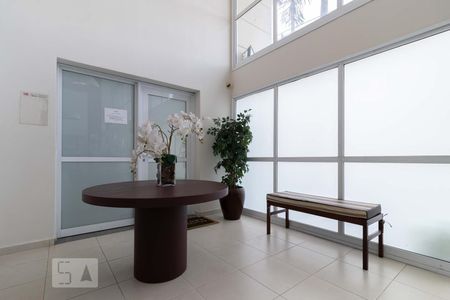 Studio para alugar com 32m², 1 quarto e sem vaga Studio para alugar com 32m², 1 quarto e sem vagaHall Social