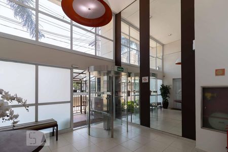 Studio para alugar com 32m², 1 quarto e sem vaga Studio para alugar com 32m², 1 quarto e sem vagaHall Social