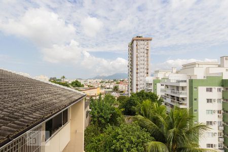 Casa à venda com 550m², 4 quartos e 9 vagasVista