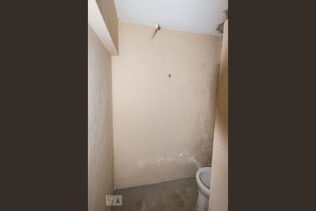 Casa à venda com 550m², 4 quartos e 9 vagasBanheiro Externo