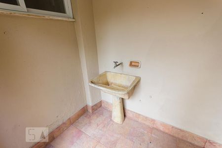 Casa à venda com 550m², 4 quartos e 9 vagasÁrea Externa - Fundos