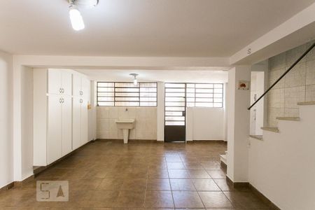Casa para alugar com 280m², 4 quartos e 2 vagasÁrea de Serviço
