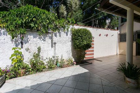 Casa para alugar com 280m², 4 quartos e 2 vagasJardim