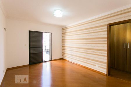 Casa para alugar com 280m², 4 quartos e 2 vagasSuíte