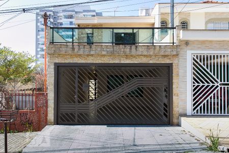 Casa para alugar com 280m², 4 quartos e 2 vagasFachada