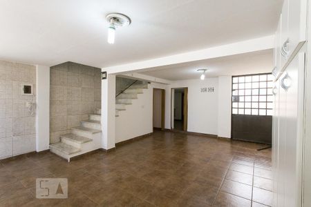 Casa para alugar com 280m², 4 quartos e 2 vagasÁrea de Serviço