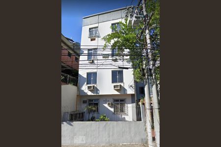 Apartamento à venda com 80m², 2 quartos e sem vagaFachada