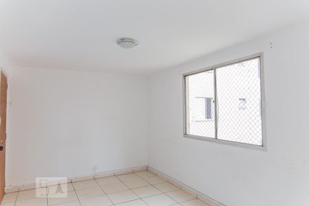 Sala de apartamento para alugar com 2 quartos, 45m² em Jardim Alvorada, Santo André
