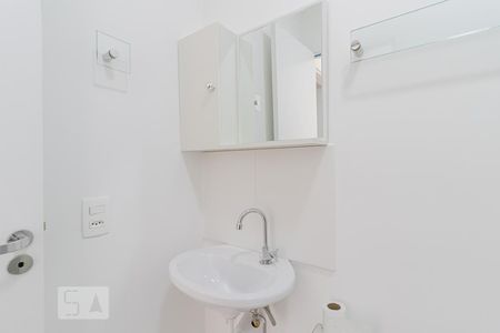 Apartamento para alugar com 30m², 1 quarto e sem vagaBanheiro