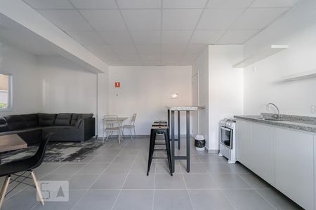 Apartamento para alugar com 30m², 1 quarto e sem vagaÁrea comum - Salão de festas