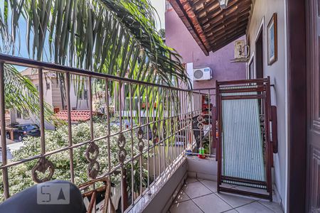 Casa à venda com 120m², 4 quartos e 2 vagasVaranda do Quarto 1
