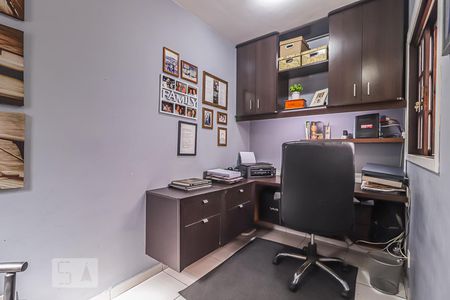 Casa à venda com 120m², 4 quartos e 2 vagasQuarto 4 - Reversível