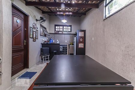 Casa à venda com 120m², 4 quartos e 2 vagasEspaço Gourmet