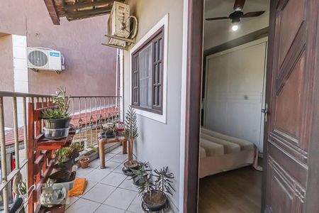 Casa à venda com 120m², 4 quartos e 2 vagasVaranda do Quarto 2