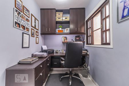 Casa à venda com 120m², 4 quartos e 2 vagasQuarto 4 - Reversível