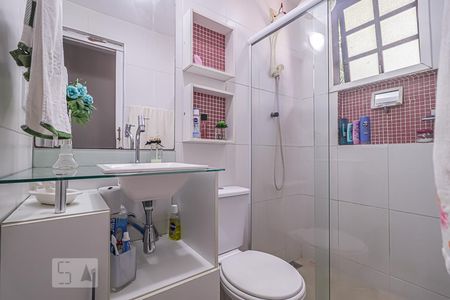 Casa à venda com 120m², 4 quartos e 2 vagasBanheiro Social