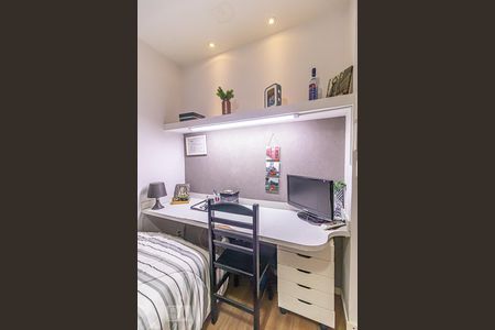 Casa à venda com 120m², 4 quartos e 2 vagasQuarto 3