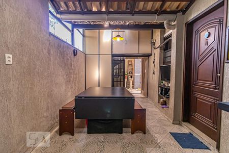 Casa à venda com 120m², 4 quartos e 2 vagasEspaço Gourmet