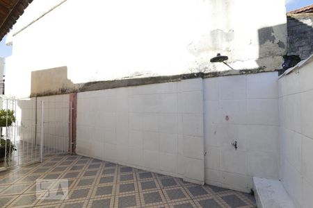 Casa de condomínio à venda com 88m², 2 quartos e 1 vagaQuintal