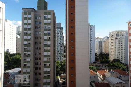 Vista do quarto 1 de apartamento para alugar com 2 quartos, 72m² em Indianópolis, São Paulo