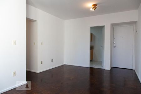 Sala de apartamento para alugar com 2 quartos, 72m² em Indianópolis, São Paulo