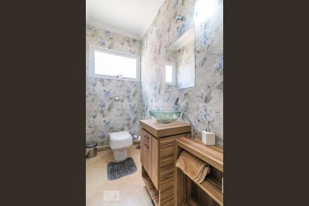 Lavabo de casa para alugar com 5 quartos, 403m² em Alphaville, Santana de Parnaíba