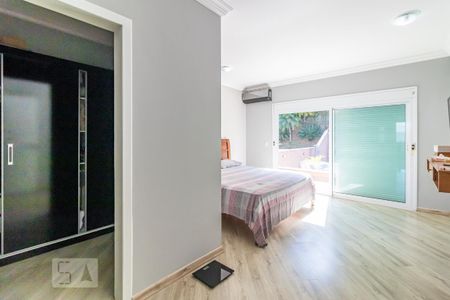 Casa à venda com 403m², 5 quartos e 4 vagasSuíte 2