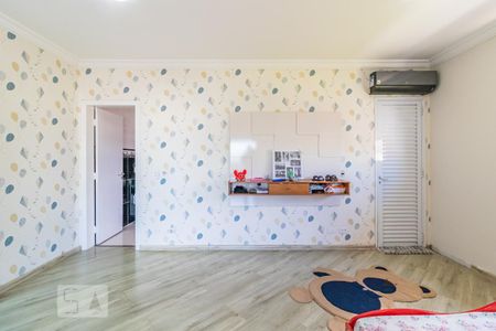 Casa à venda com 403m², 5 quartos e 4 vagasSuíte 1