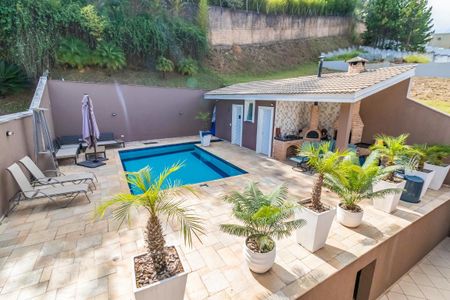 Casa à venda com 403m², 5 quartos e 4 vagasSuíte 2