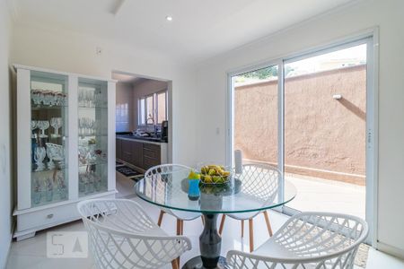 Casa à venda com 403m², 5 quartos e 4 vagasCopa