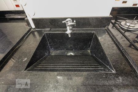 Apartamento à venda com 65m², 2 quartos e 1 vagaÁrea de serviço 