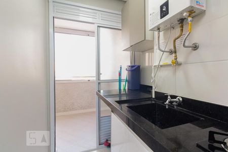 Apartamento à venda com 65m², 2 quartos e 1 vagaÁrea de serviço 
