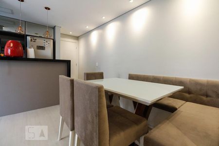 Apartamento à venda com 65m², 2 quartos e 1 vagaSala 