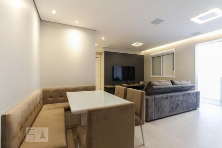 Apartamento à venda com 65m², 2 quartos e 1 vagaSala 