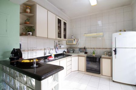 Casa à venda com 135m², 3 quartos e 2 vagasCozinha