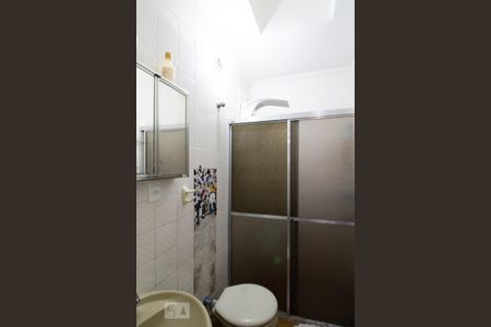 Casa à venda com 135m², 3 quartos e 2 vagasBanheiro da Suíte