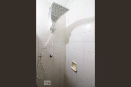 Casa à venda com 135m², 3 quartos e 2 vagasDetalhe banheiro