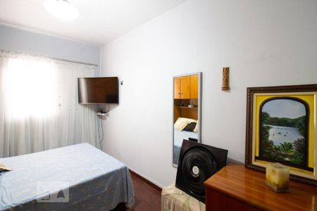 Casa à venda com 135m², 3 quartos e 2 vagasSuíte