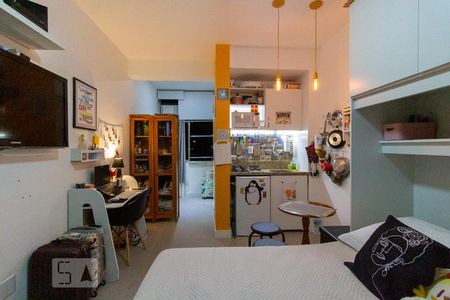 Sala de kitnet/studio para alugar com 1 quarto, 21m² em Centro, Rio de Janeiro