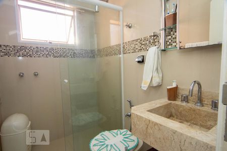 Casa à venda com 400m², 3 quartos e 5 vagasBanheiro Corredor