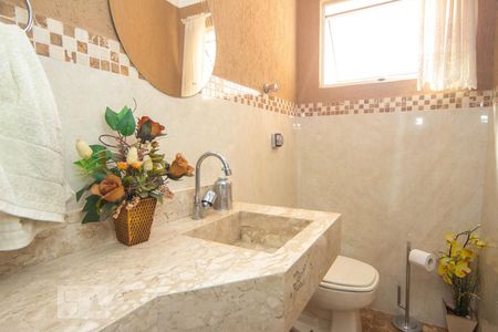 Lavabo de casa à venda com 3 quartos, 400m² em Água Fria, São Paulo