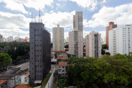 Varanda de apartamento para alugar com 1 quarto, 49m² em Pinheiros, São Paulo